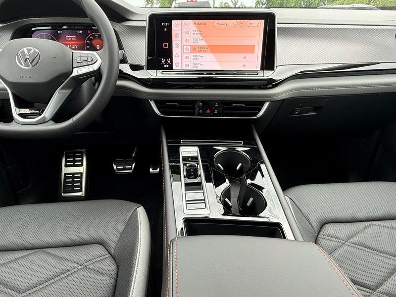 New 2026 Volkswagen Atlas Peak Edition AWD/4WD image 6