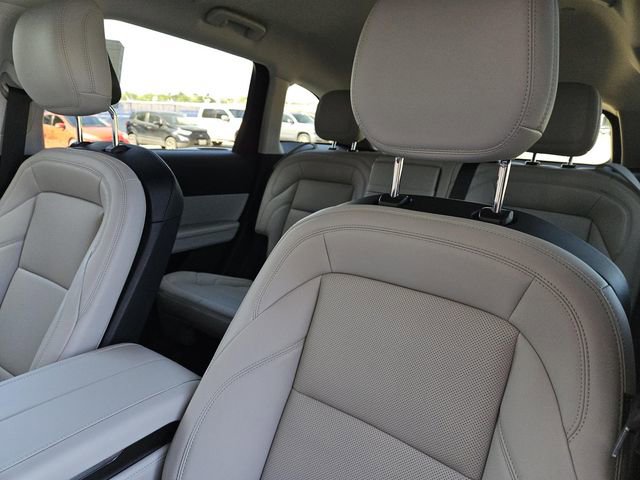 New 2026 Lincoln Nautilus Reserve AWD/4WD image 20