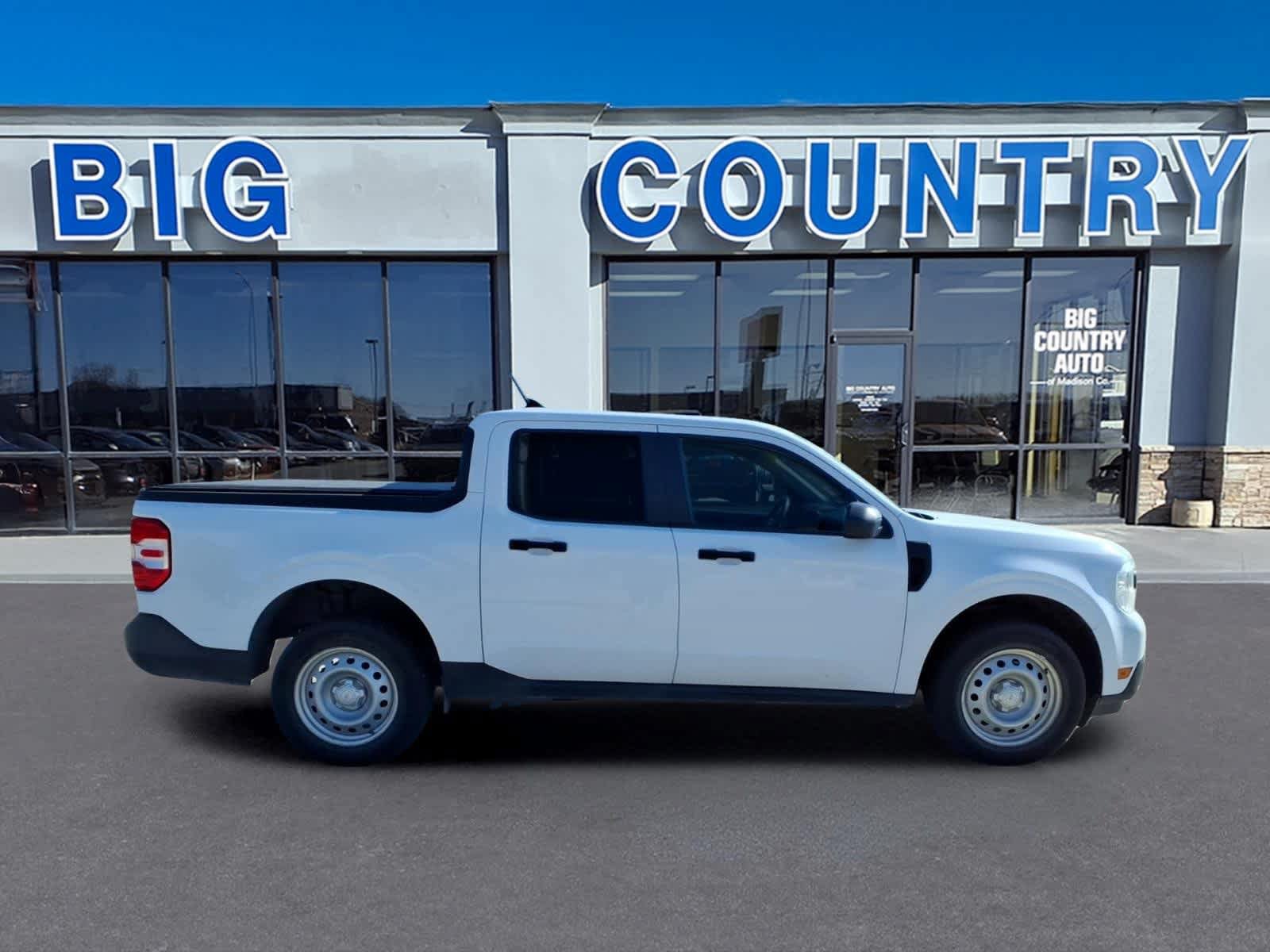 Used 2022 Ford Maverick XL FWD image 4