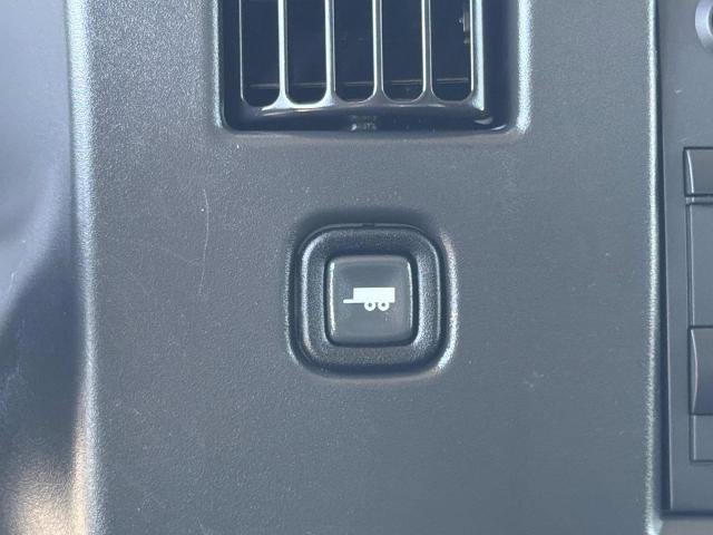 Used 2024 GMC Savana 2500 w/ Driver Convenience Package image 14