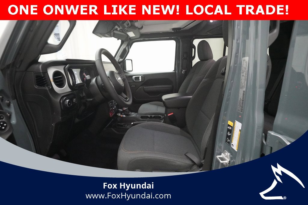 Used 2024 Jeep Wrangler Willys image 5
