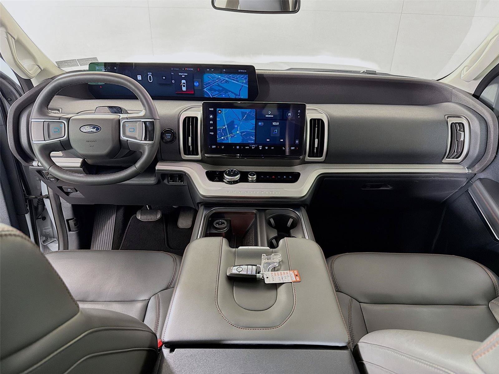 Used 2025 Ford Expedition Active AWD/4WD image 27