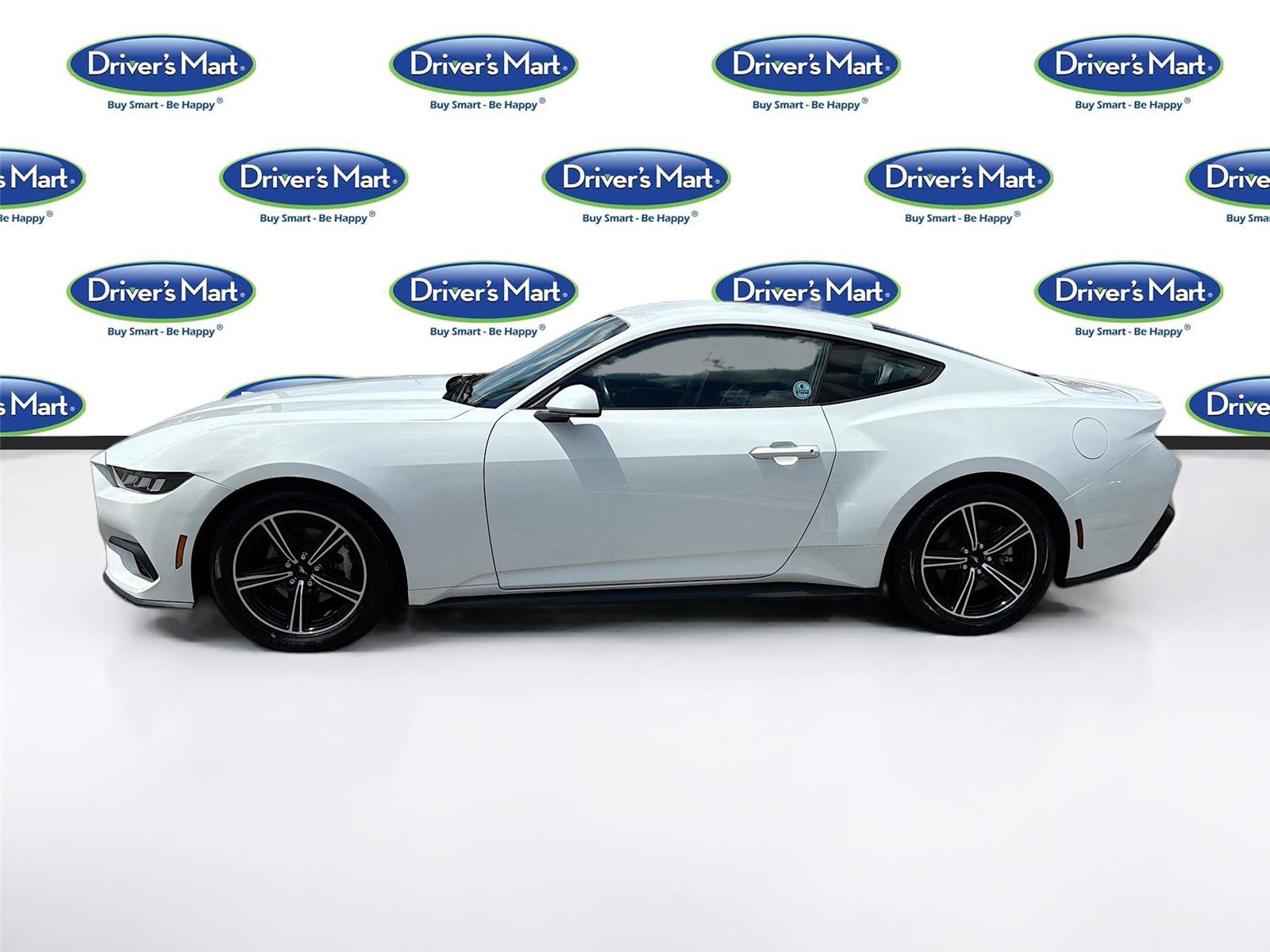 Used 2024 Ford Mustang Premium RWD image 4