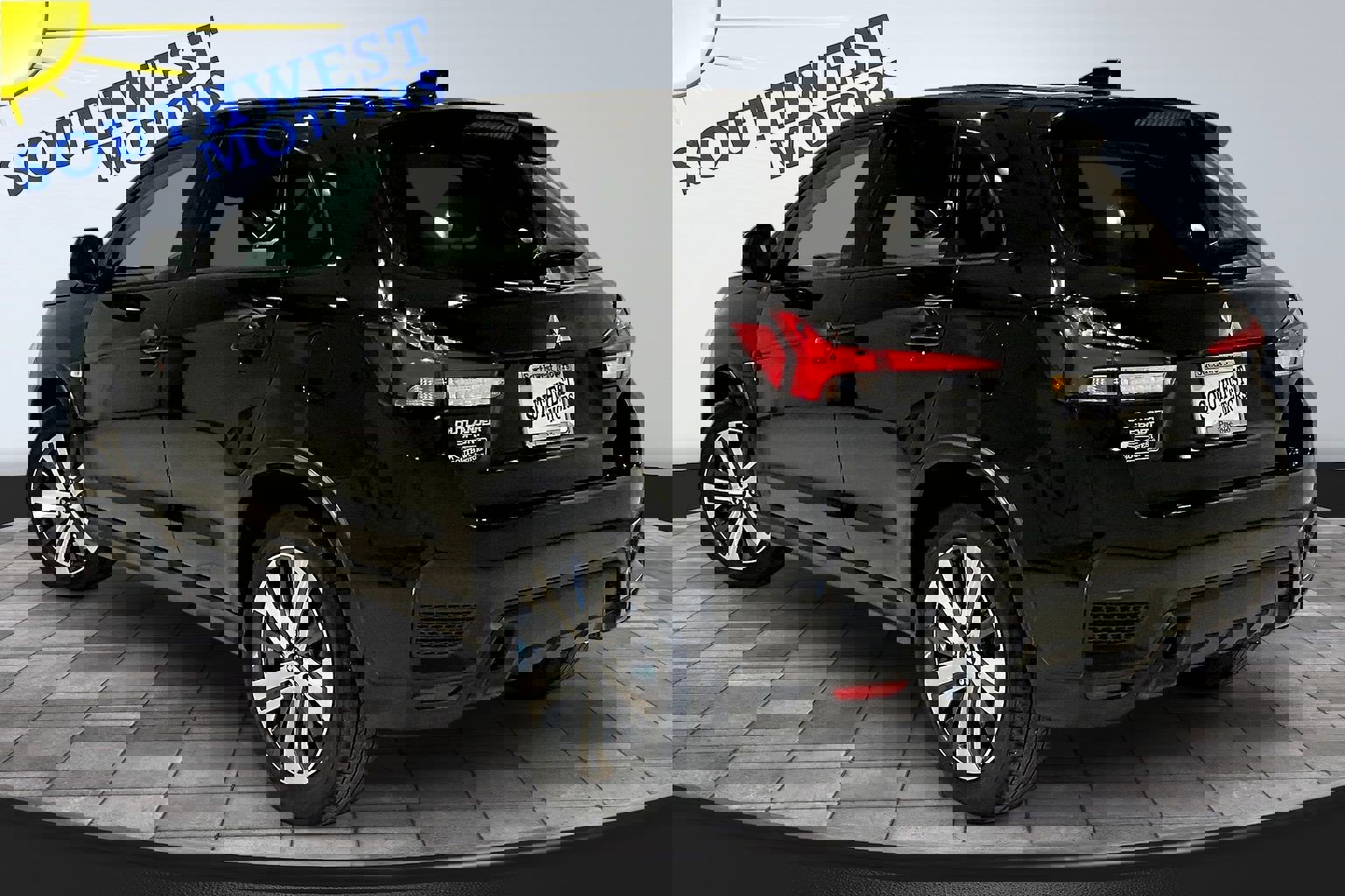 Used 2024 Mitsubishi Outlander Sport ES image 4