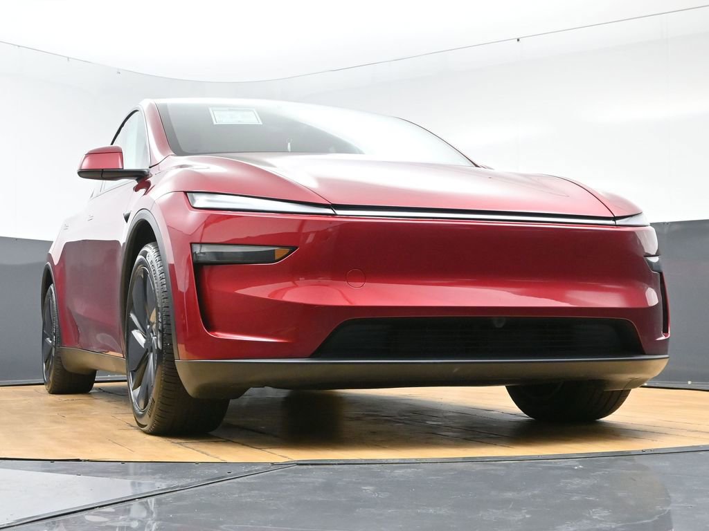 Used 2026 Tesla Model Y AWD image 55