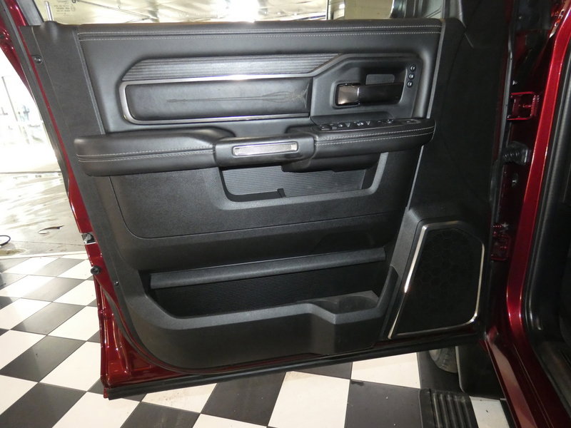 Used 2022 RAM 2500 Limited w/ Towing Technology Group image 28