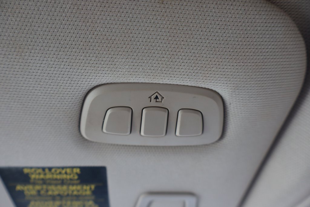 Used 2022 Lincoln Corsair Reserve w/ Equipment Group 201A image 16