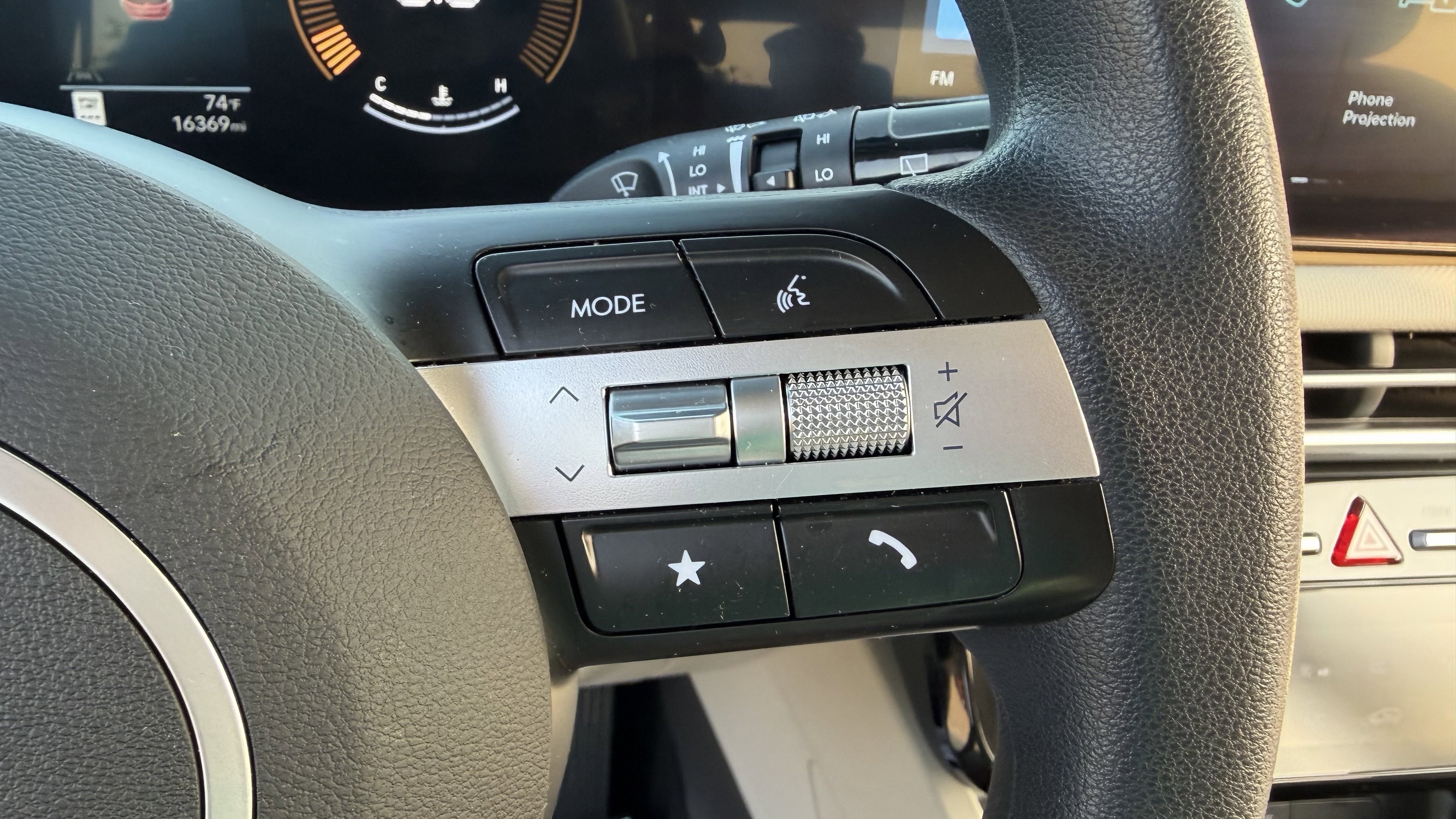 Used 2025 Hyundai Tucson SEL FWD image 17
