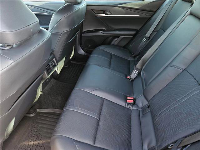 Used 2025 Toyota Camry XSE image 16