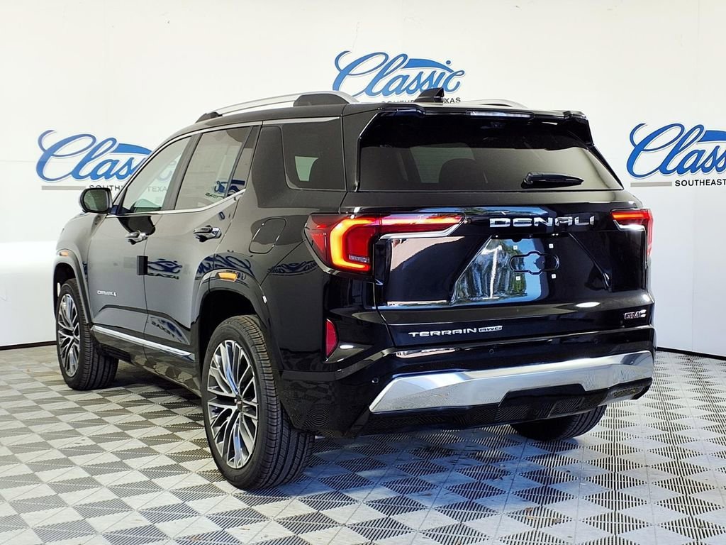 New 2026 GMC Terrain Denali w/ LPO, Black Badging Package AWD/4WD image 2