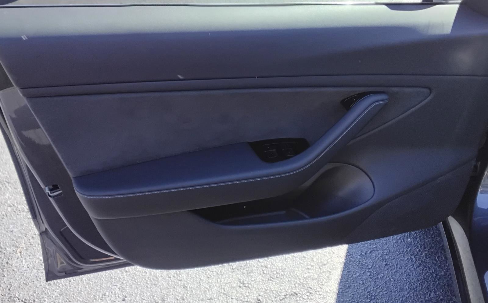 Used 2018 Tesla Model 3 Long Range image 15