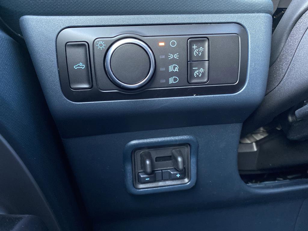 New 2026 Ford Maverick Lariat w/ Black Appearance Package image 31