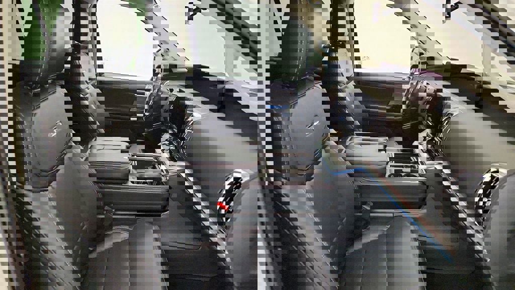 Used 2025 Ford Expedition Max Platinum image 29