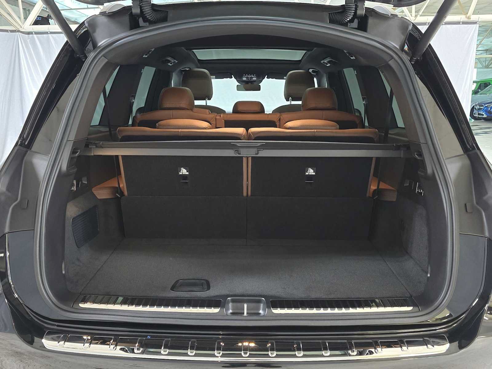 New 2026 Mercedes-Benz GLS 450 4MATIC image 14
