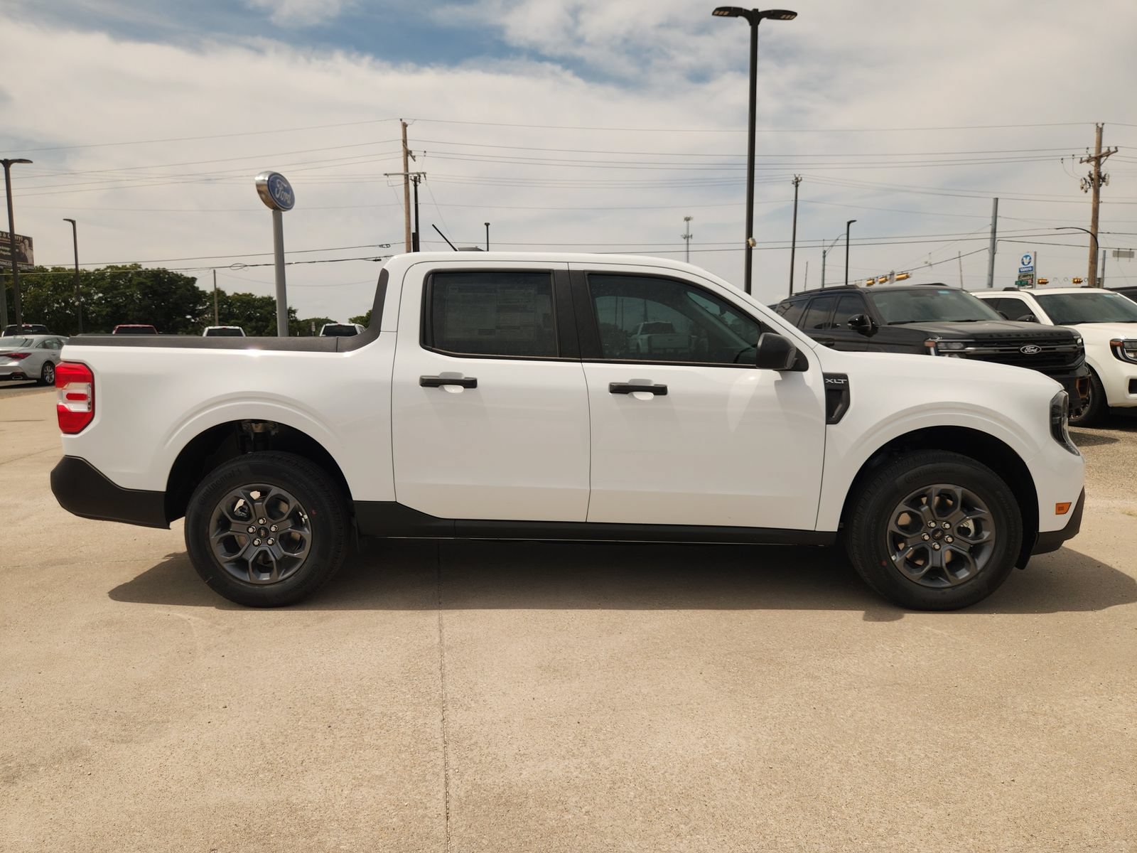 New 2026 Ford Maverick XLT FWD image 7