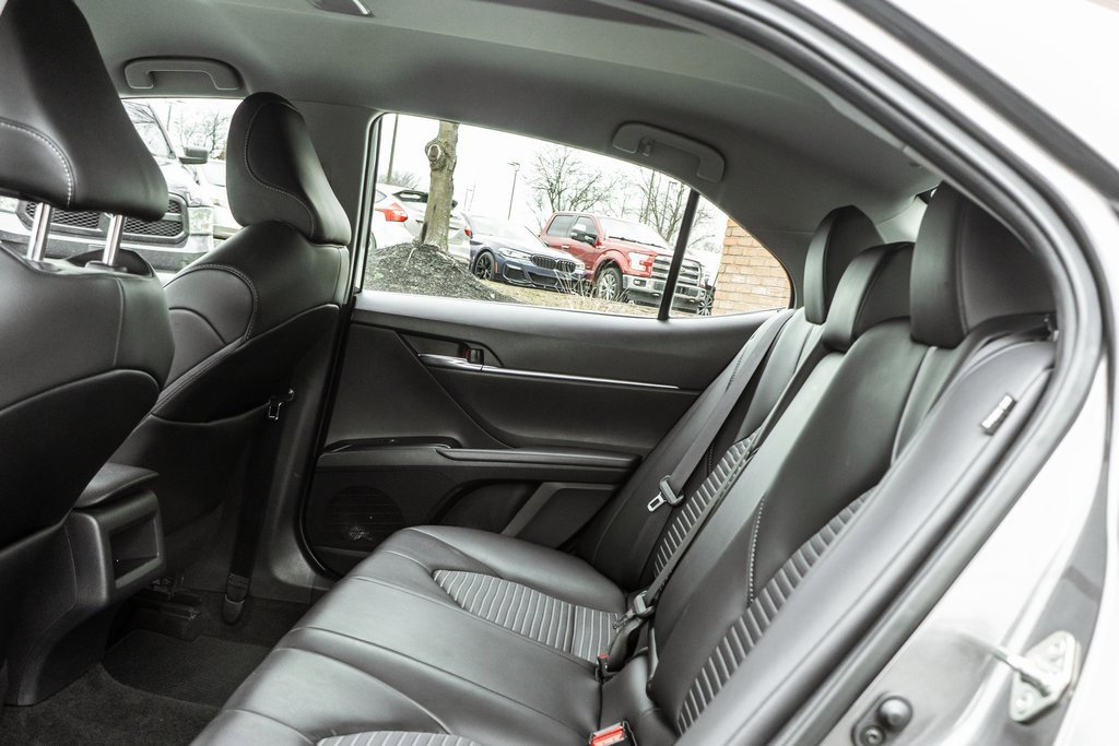 Used 2020 Toyota Camry SE image 26
