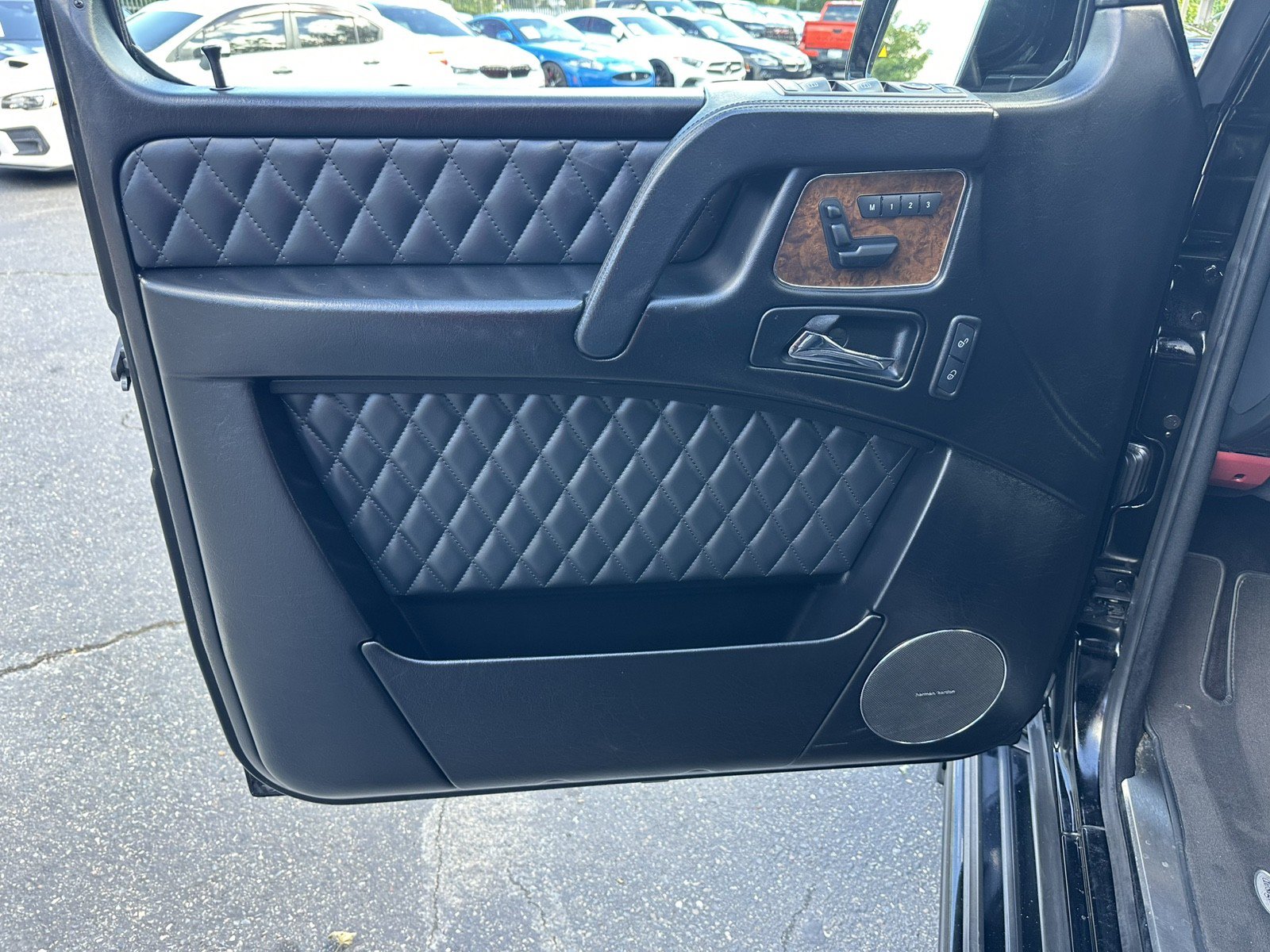 Used 2014 Mercedes-Benz G 63 AMG 4MATIC image 27