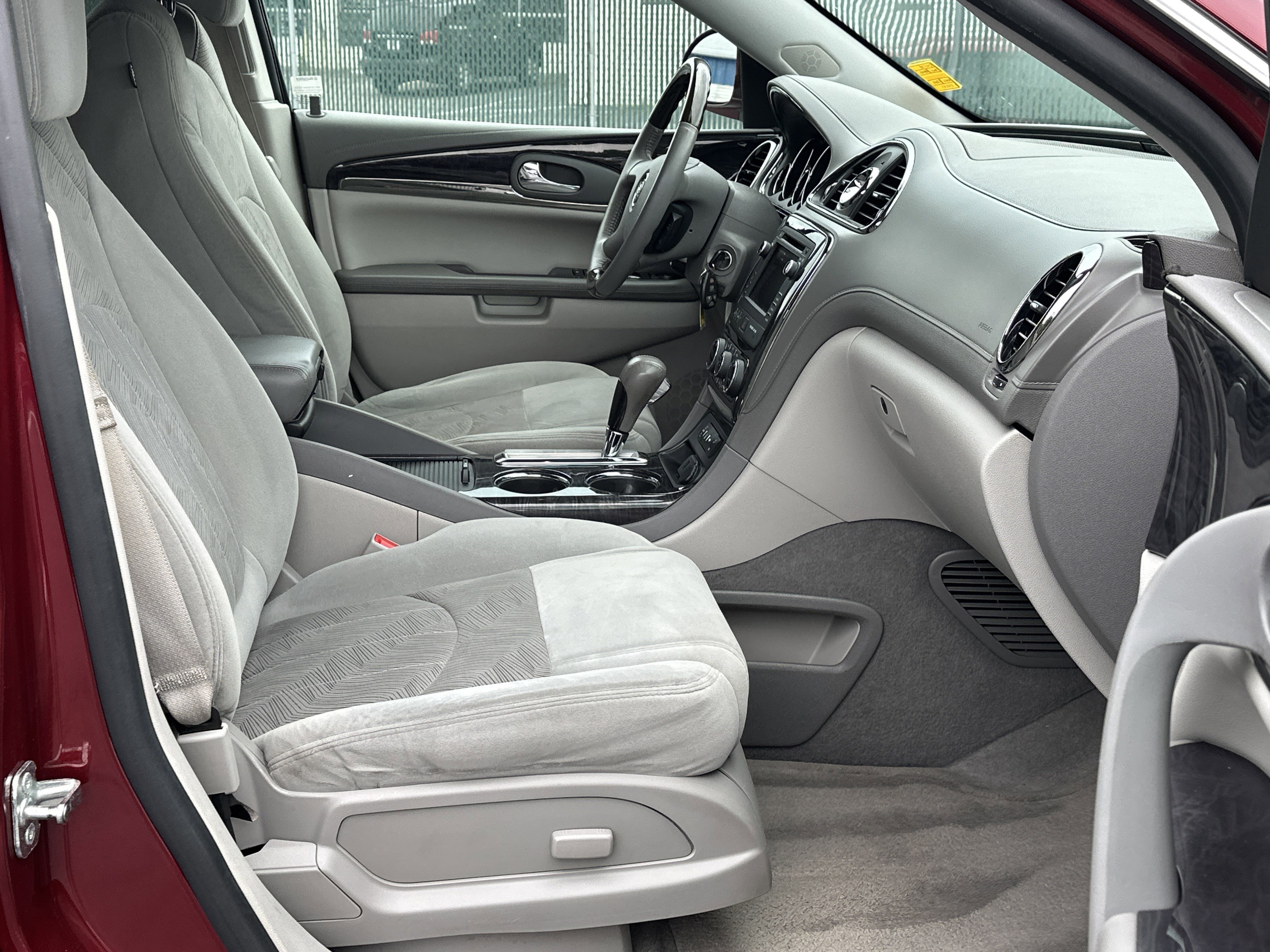 Used 2015 Buick Enclave Convenience w/ Trailering Package FWD image 12