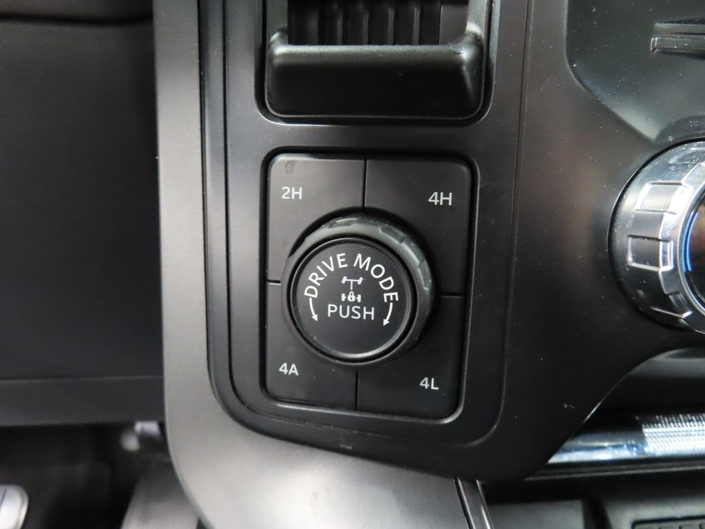 Used 2024 Ford F150 Lariat w/ Equipment Group 502A High AWD/4WD image 55