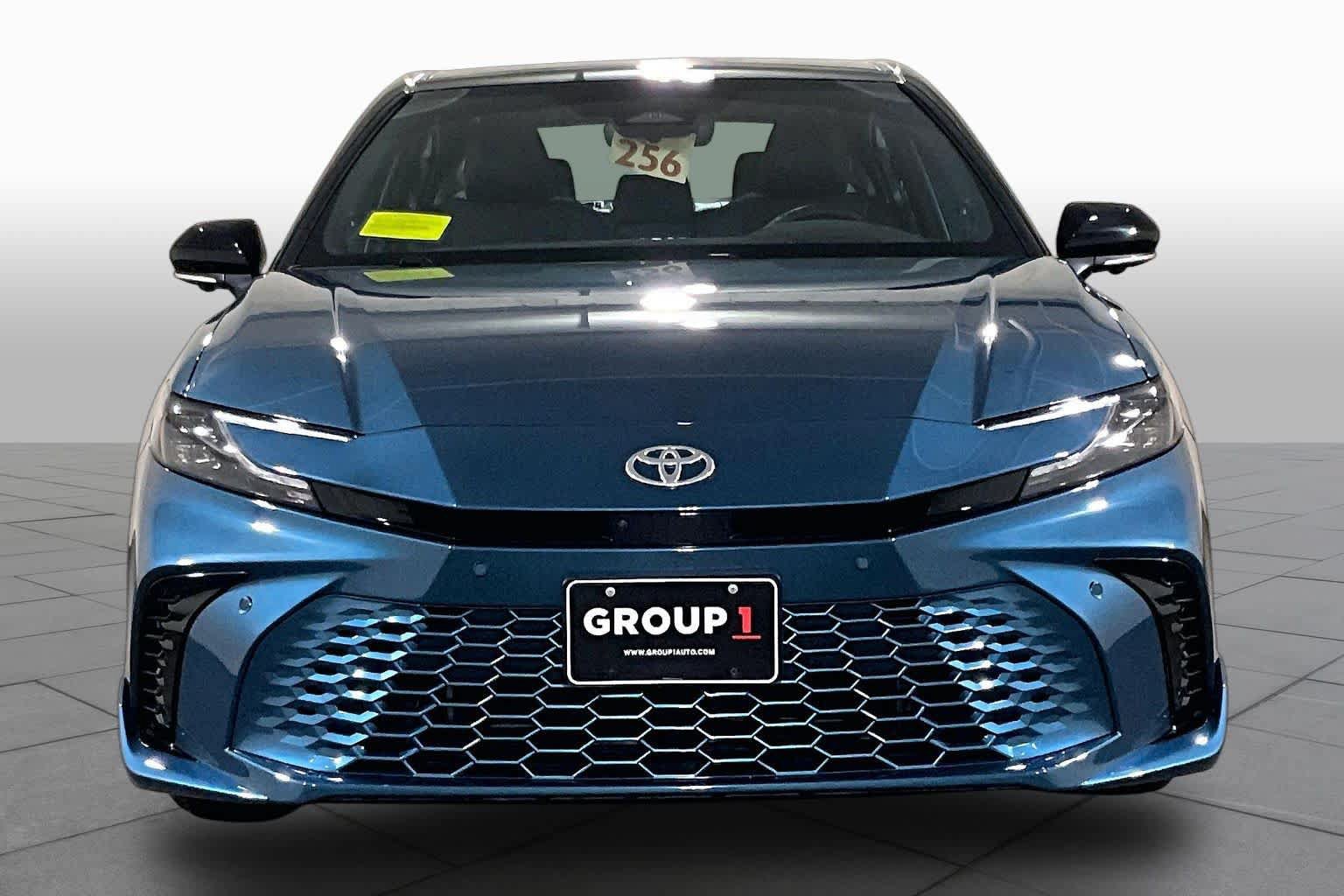 Used 2026 Toyota Camry XSE w/ Premium Plus Package AWD/4WD image 3