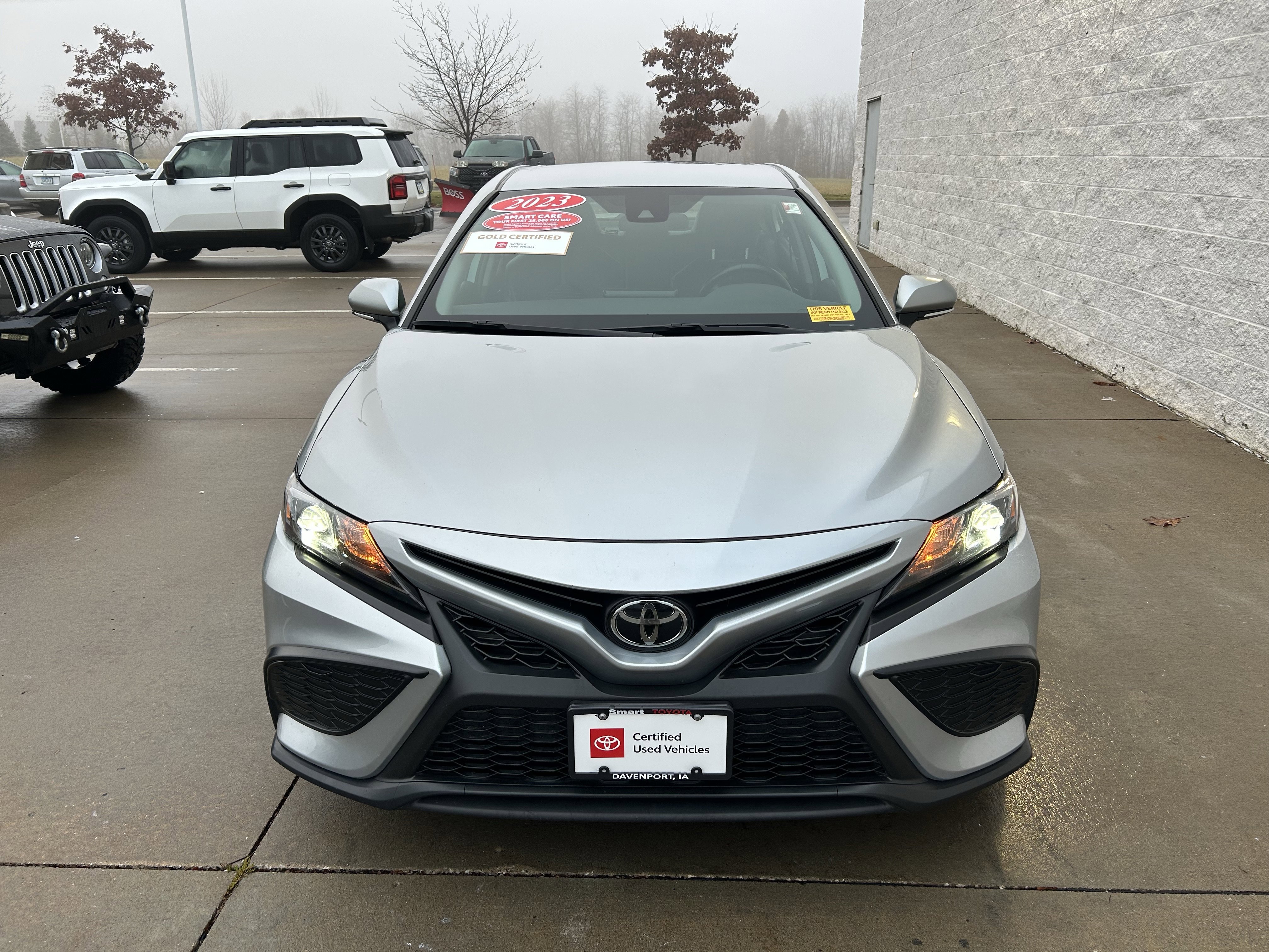 Certified 2023 Toyota Camry SE image 2