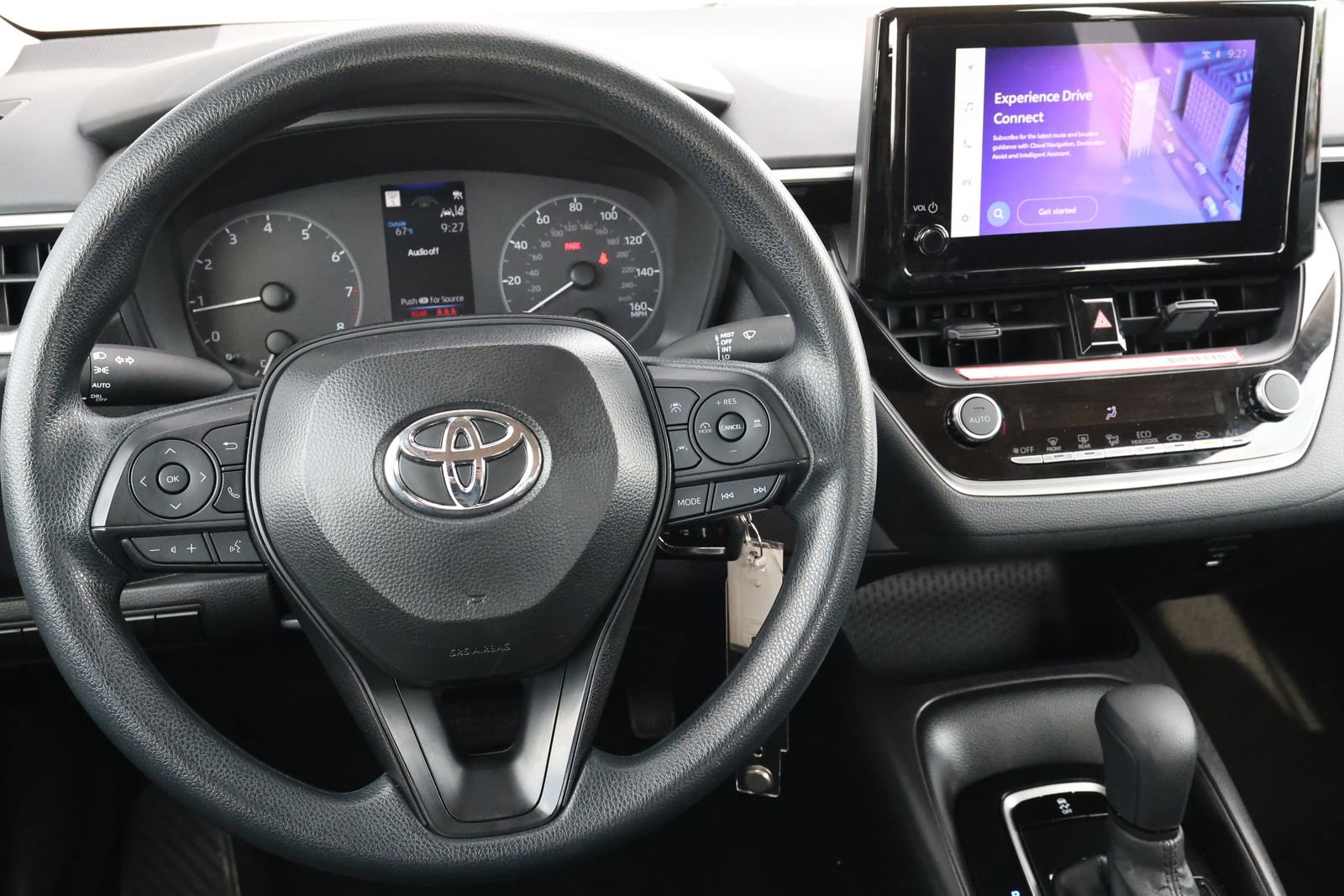 Used 2025 Toyota Corolla LE image 14