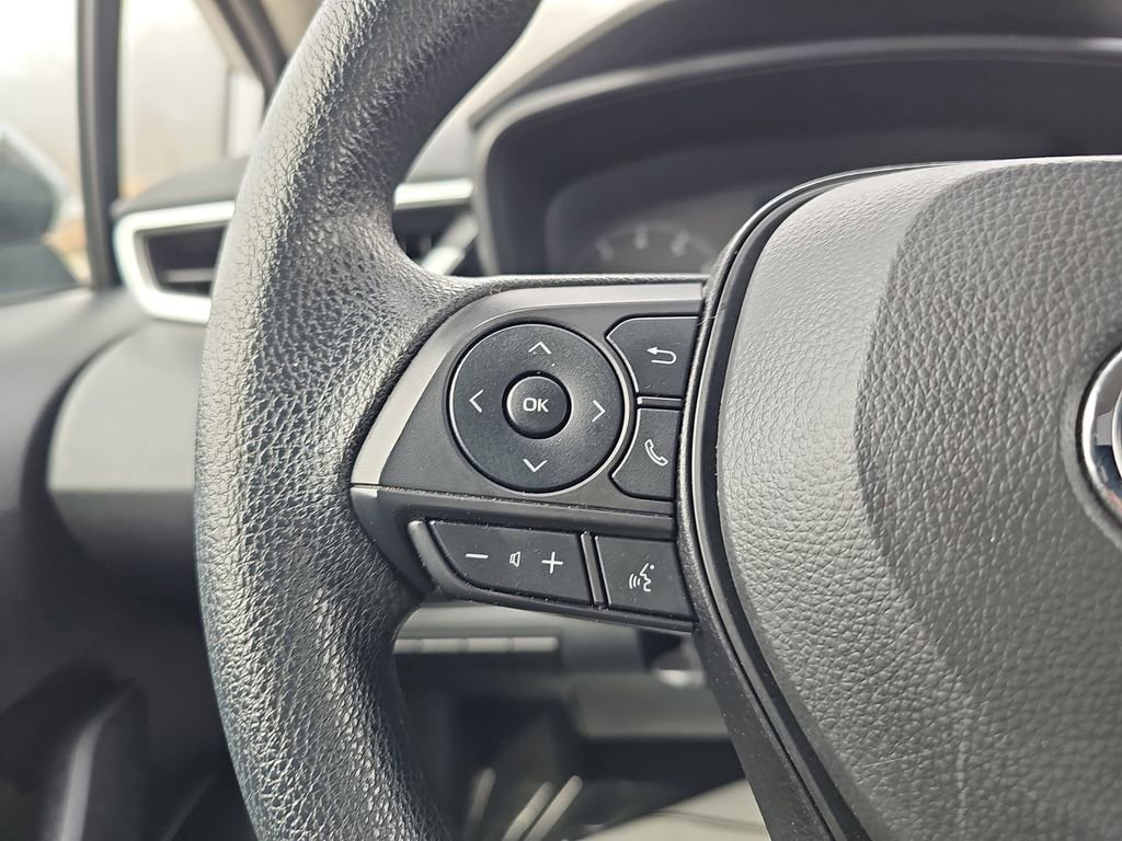 Used 2024 Toyota Corolla LE image 21