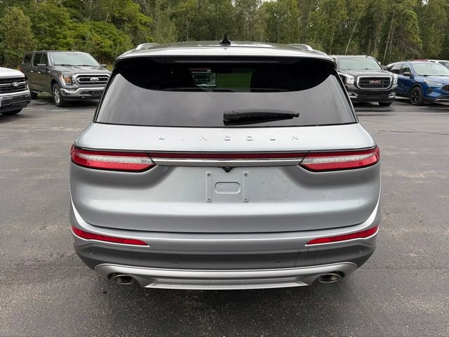 Used 2022 Lincoln Corsair Reserve w/ Equipment Group 201A AWD/4WD image 4