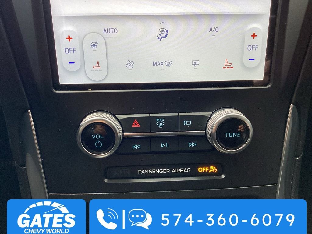 Used 2024 Ford Edge SEL image 20