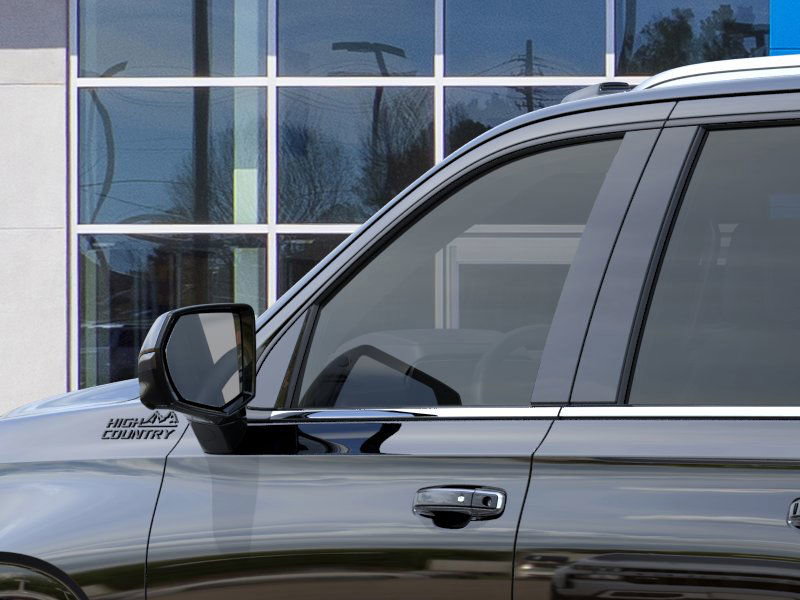 New 2026 Chevrolet Suburban High Country image 14