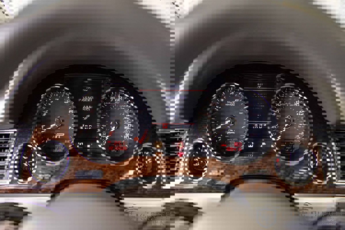 Used 2008 Audi S8 image 24