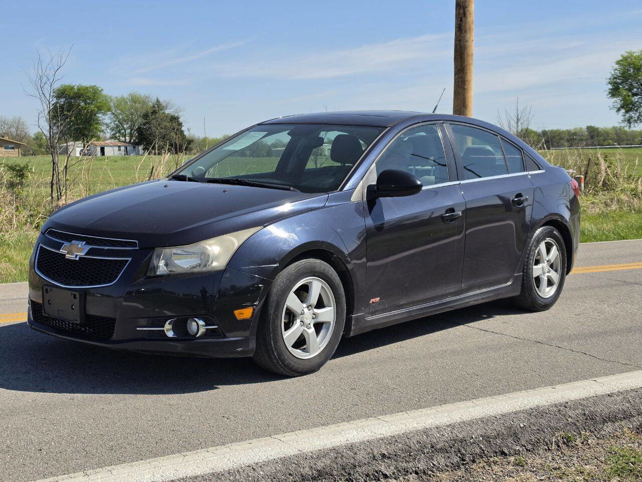 Used 2014 Chevrolet Cruze LT w/ All-Star Edition image 2