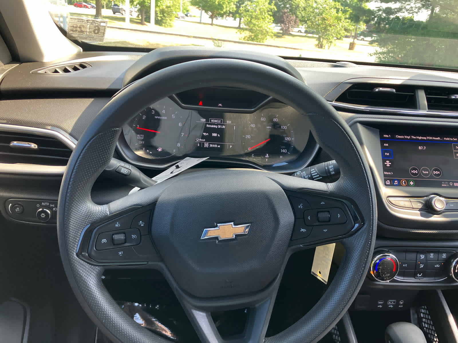Used 2023 Chevrolet TrailBlazer LS AWD/4WD image 15