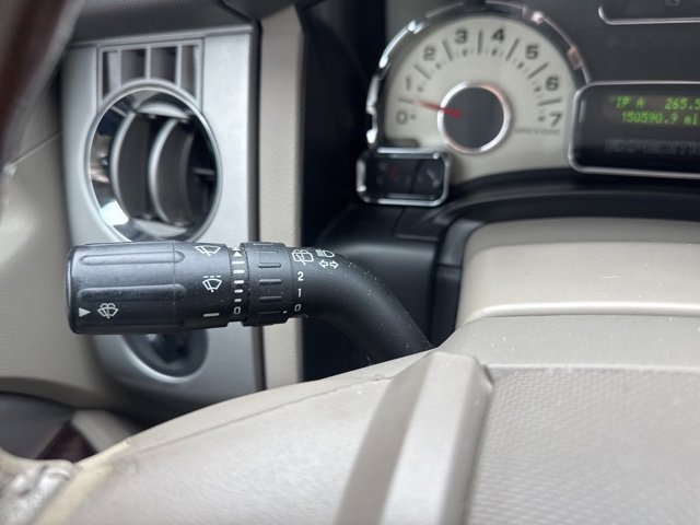 Used 2010 Ford Expedition Limited image 20