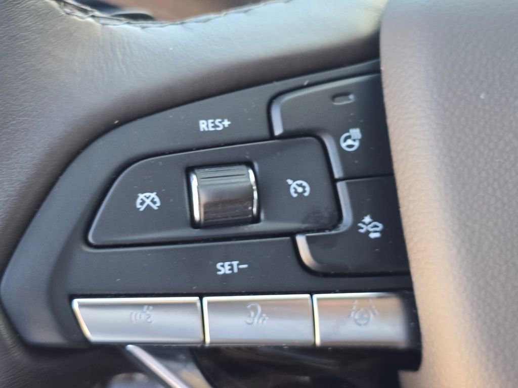 Used 2022 Cadillac Escalade ESV Premium Luxury w/ Performance Package RWD image 24