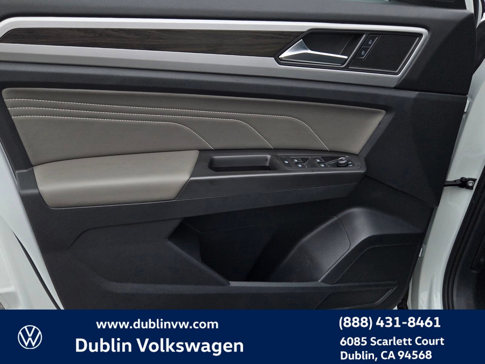 Certified 2023 Volkswagen Atlas SE FWD image 10