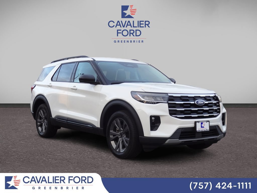 Used 2026 Ford Explorer Active w/ Active Comfort Package AWD/4WD image 1