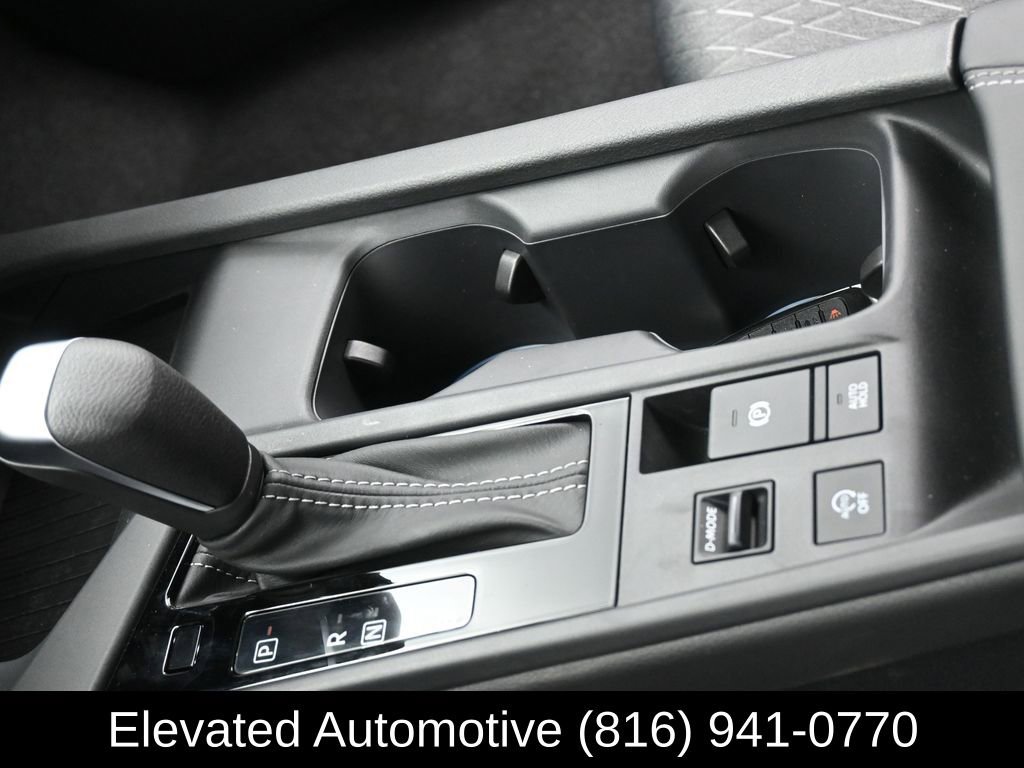 Used 2026 Nissan Sentra SV w/ Floor Mat Package FWD image 20