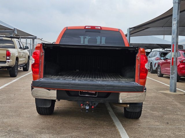 Used 2017 Toyota Tundra SR5 w/ SR5 Upgrade Package AWD/4WD image 6