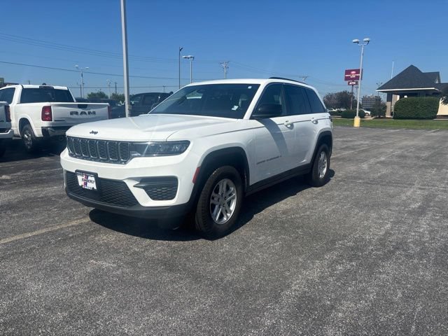 Used 2023 Jeep Grand Cherokee Laredo