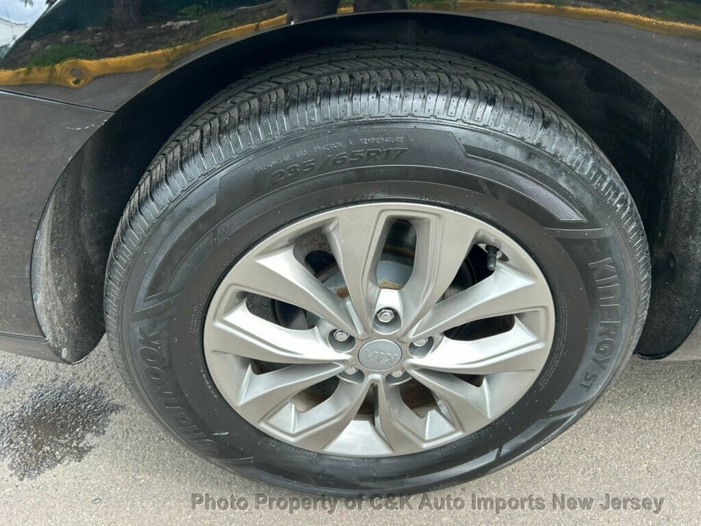 Used 2019 Kia Sedona L FWD image 58