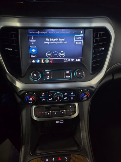 Used 2021 GMC Acadia SLE w/ Driver Convenience Package FWD image 32