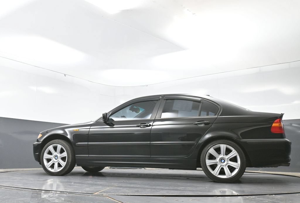 Used 2002 BMW 325i Sedan RWD image 49