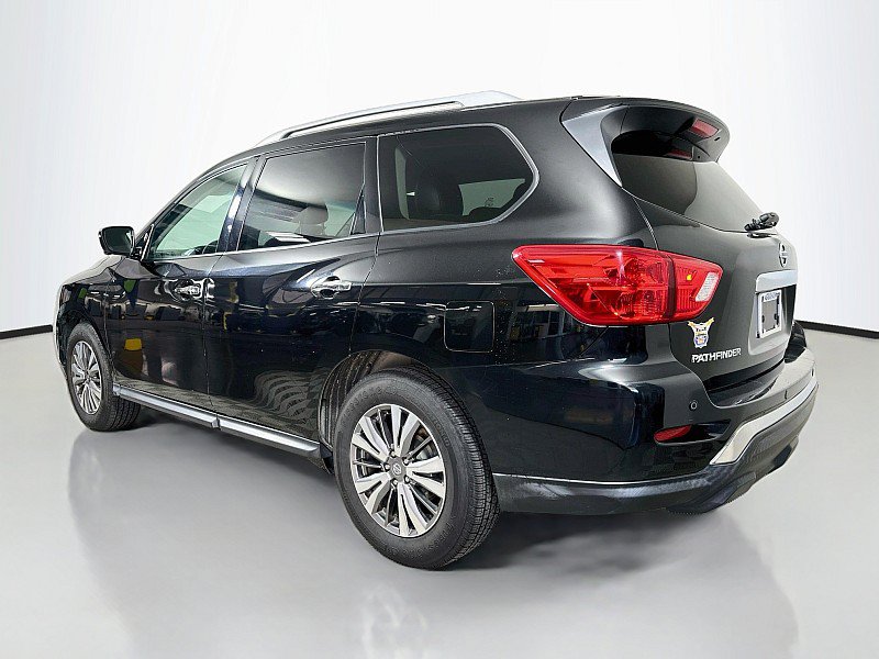 Used 2020 Nissan Pathfinder SL FWD image 5