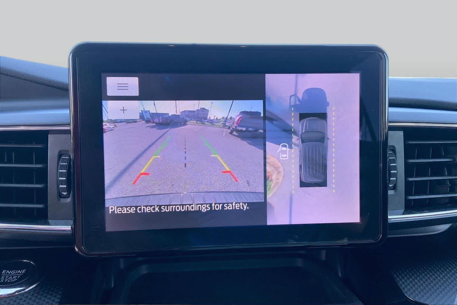Used 2023 Ford Explorer ST-Line w/ Class IV Trailer Tow Package RWD image 28