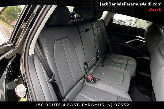 Used 2025 Audi Q5 Premium Plus w/ Premium Plus AWD/4WD image 19