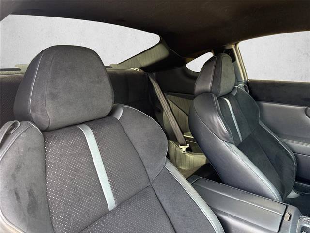 Used 2024 Toyota GR86 Premium RWD image 16