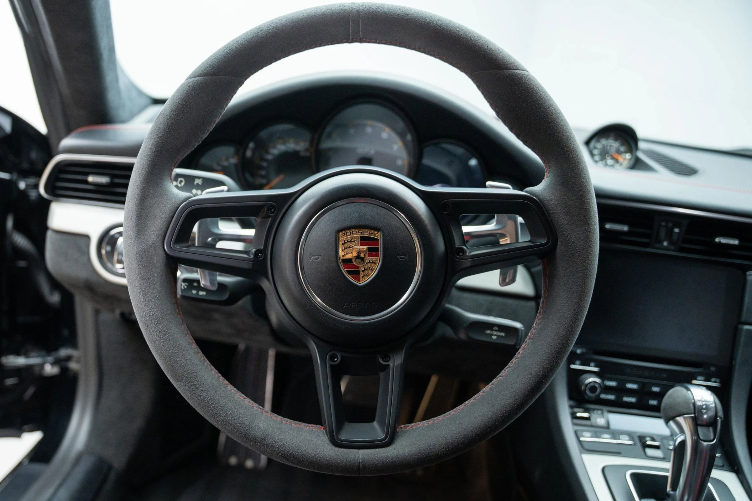 Used 2018 Porsche 911 GT3 image 22