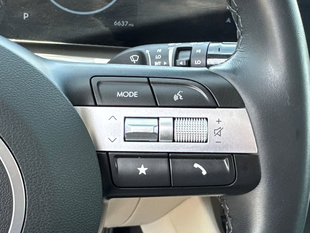 Certified 2025 Hyundai Tucson SEL FWD image 26