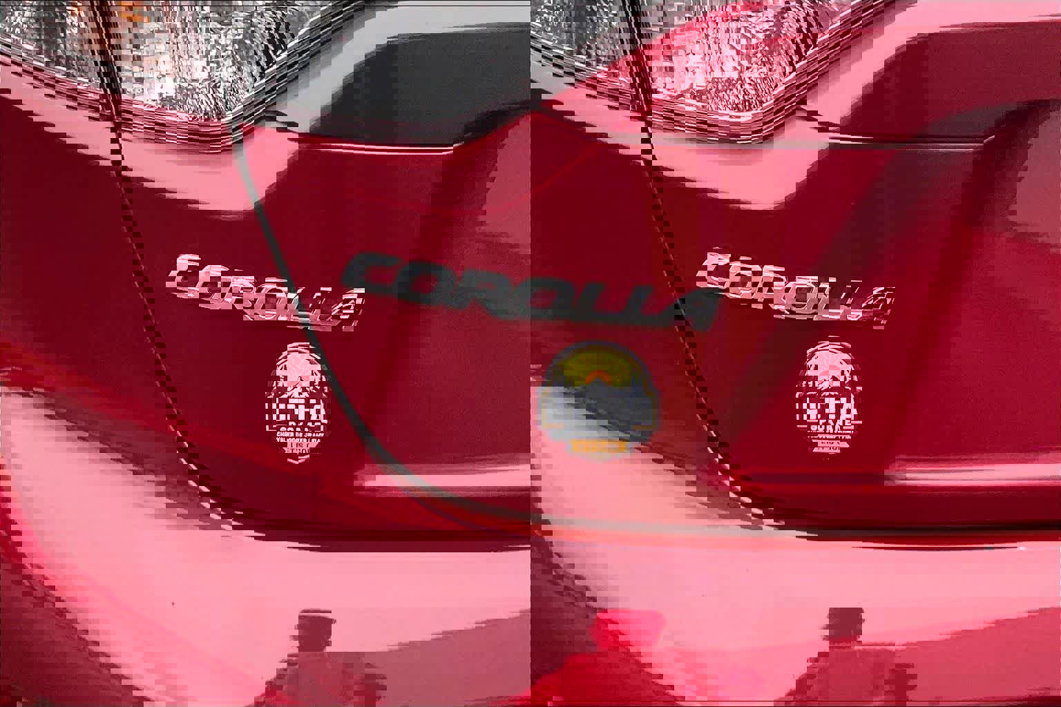 Used 2025 Toyota Corolla SE w/ Convenience Package FWD image 7